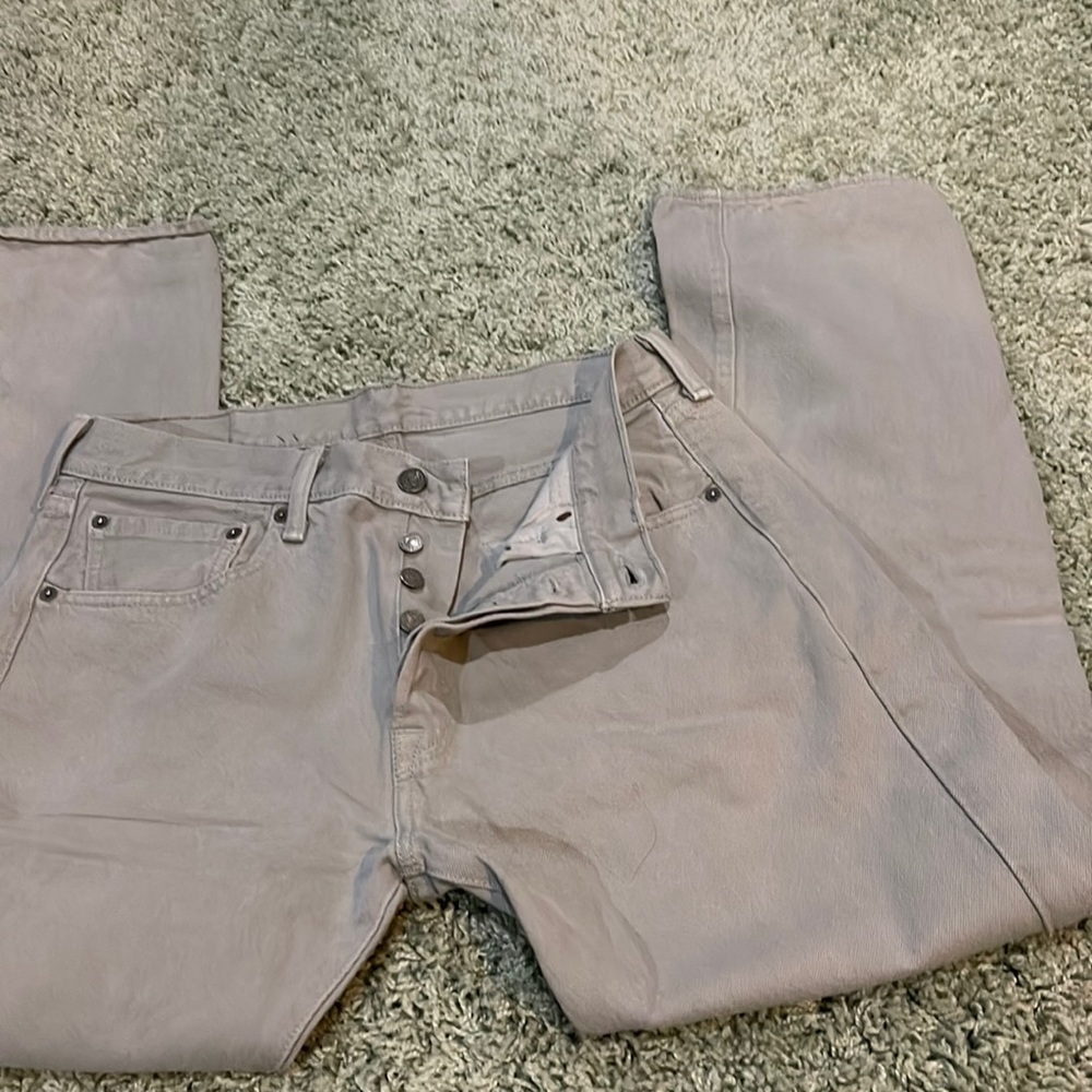 Levi’s 501 31 x 30 denim jeans, light grey, button fly